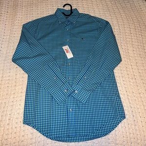 Brand: Vineyard Vines / Size: S / Business Casual Button Up Shirt